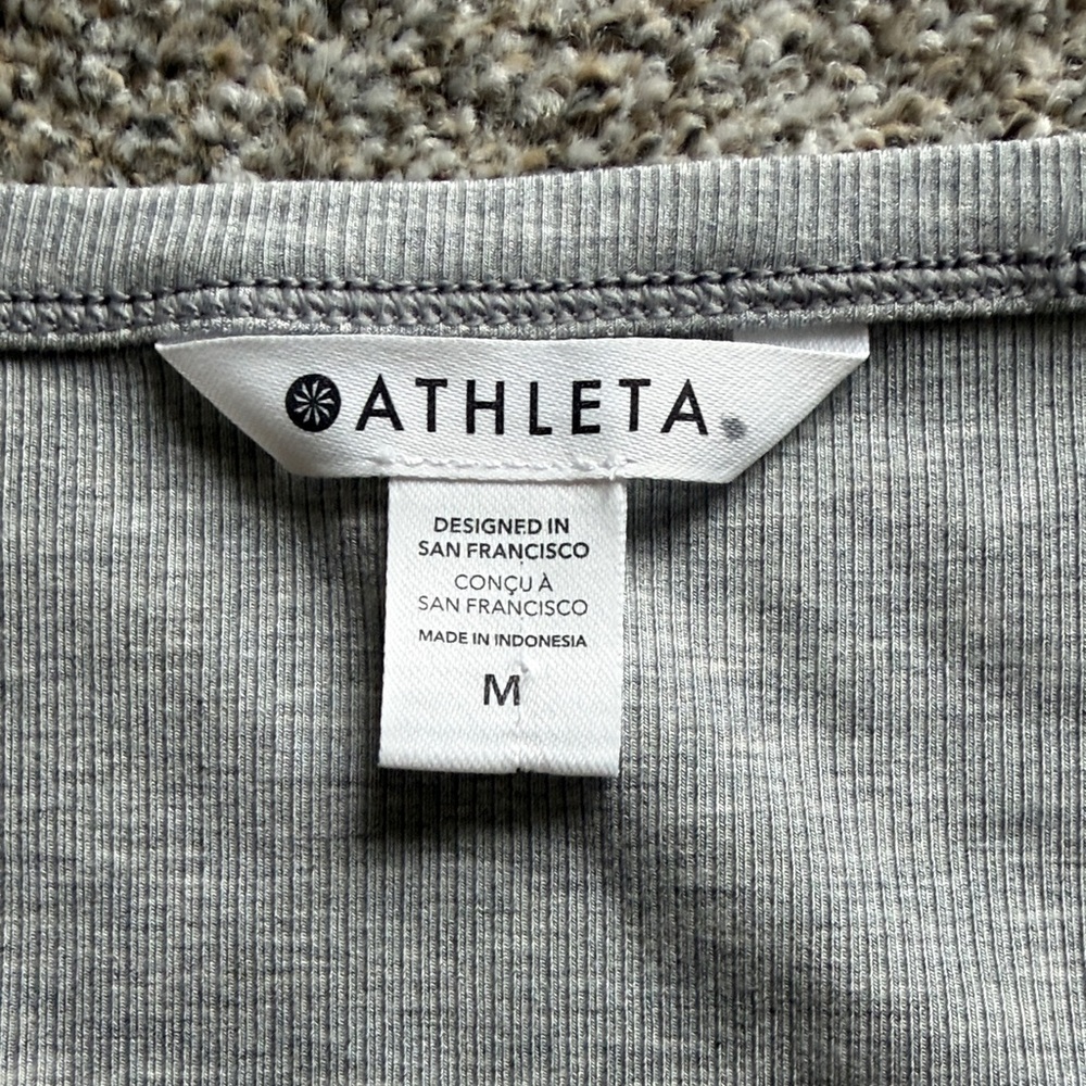 Athleta Signature Rib Square Neck Top M nwt - Picture 3 of 5